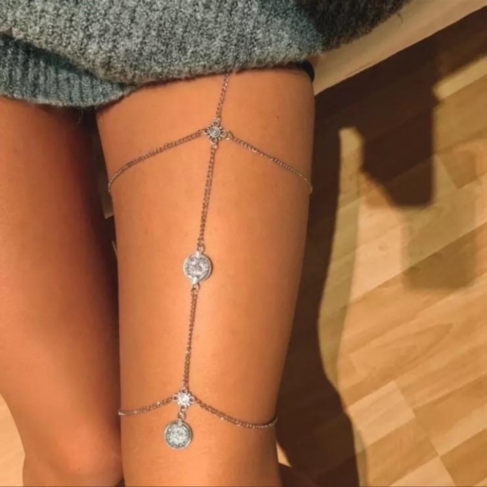 🎟️Boho layered coin thigh body chain - Picture 6 of 10